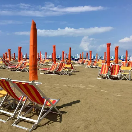 Casa Del Geco - La Natura Intorno A Te Camaiore